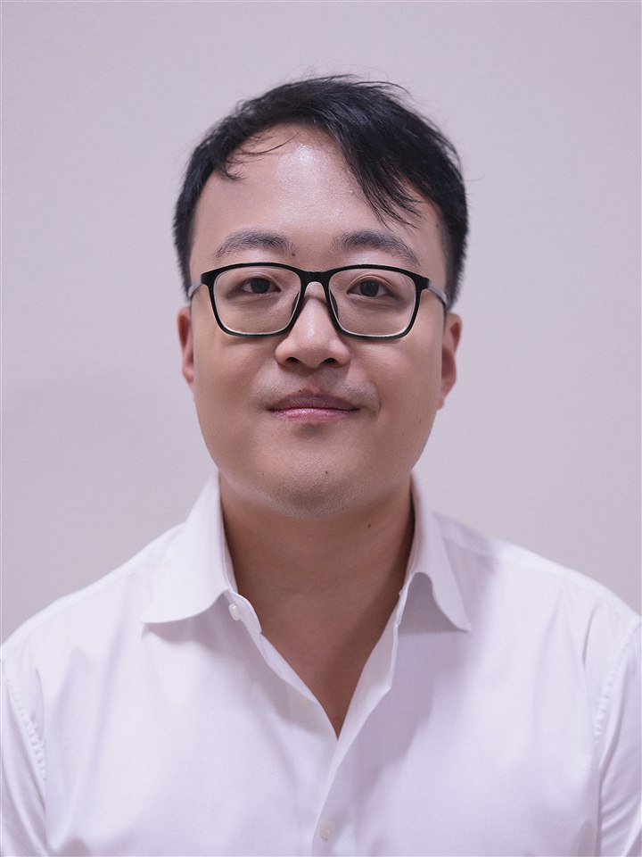 Portrait of Yinsong Wang